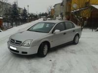 Do sprzedania Opel Vectra C, samochód w bardzo dobrym stanie, po wymianie oleju,filtrów,rozrząd na łańcuszku bez obslugowy, na oponach zimowych dodatkowo dodaje opony letnie.Wyposażenie bardzo bogate:klima dwustrfowa,6