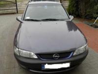 OPEL VECTRA 1,8 16V 115 KM 1997R
- WERSJA CD
- PIERWSZY WŁAŚCICIEL
- INSTALACJA GAZOWA SEKWENCYJNA
- BUTLA W KOLE WAŻNA DO 2018 R
- PEŁNA DOKUMENTACJA
- KLIMATYZACJA
- 2 X PODUSZKI POWIETRZNE
- ELEKTRYCZNE SZYBY
- WSPOMAGANIE KIEROWNICY
- ABS
- CENTRALNY