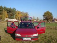 Witam, mam do sprzedania peugeota 306 rocznik 1994 1,4 w gazie, 5 drzwiowy. Stan techniczny oceniam jako dobry do poprawek lakierniczych(jak na zdjęciach). W ostatnim czasie zostało wymienione sprzęgło i docisk. Auto w ciągłej eksploatacji, opłaty ważne