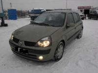 -renault clio 1.5 dci
-klimatyzacja
-abs
-wspomaganie kierownicy
-el.szyby
-el.lusterka
-radio cd
-halogeny przeciwmgielne
-zderzaki w kolorze karoseri
-central zamek na pilota
-termometr temperatury zewnętrznej
-tylna kanapa dzielona
-5 X Zagłówki
-2 X