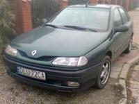 Sprzedam Renault laguna I 2,2 Diesel, sedan, zielony metalik, hak, alufelgi, opony anty poślizgowe, el. szyby, Klimatronic, termometr, głośniki wysokiej jakości, autko pali na dotyk, spalanie 6,5-7 Litra na 100km trasa, auto jest w ciągłej eksploatacji,