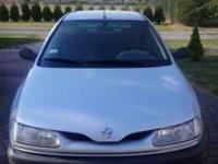 Witam, mam do sprzedania Renault Lagune, srebrną, z 1996, 1.8-benzyna, 235tys przebiegu, stan techniczny   dobry drugi właściciel, auto sprowadzane z Francji, garażowany, zarejestrowany z aktualnym badaniem technicznym.
Wymieniony przedni bok, prawe