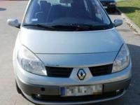 Renault Scenic II 2004 rok stan bardzo dobry, sprowadzony z Niemiec, Kupiony od pierwszego właściciela w Niemczech. Środek jak nowy, w samochodzie nigdy nie było palone. Zarówno w Niemczech jak i Polsce samochód był serwisowany, posiadam książeke