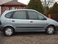 Sprzedam Renault Scenic 1997r. 2.0 + Instalacja Gazowa, centralny zamek, radio, wspomaganie kierownicy ,poduszki powietrzne ,el. szyby, el. lusterka, szyberdach,   tapicerka welurow, hak, światła przeciwmgłowe, JEDEN WŁASCICIEL w POLSCE, OPLATY OC do