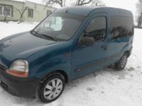 Sprzedam Renault Kangoo w bardzo dobrym stanie jest .po wymianie klockuf chamulcowych diwe przedni piasty wymienione ,ciemno zielony ma boczne i tylne szyby przyciemnione garażowany 1.9 zwykły Diesel 2000r. H,WK,CD,itd. wraźe pytań proszę dzwonić