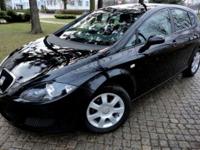 SEAT LEON Z POLSKIEGO SALONU WERSIA STANLEAIN 70000TY KM,105 ,
8poduszek,klimatronik,alum,dodatkowa blokada skrzyni biegów gerda,samochodzik bardzo oszczędny 5,6l na sto a przy tym bardzo dynamiczny ,zimowe koła ,polecam