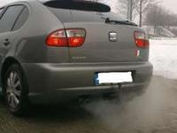 Sprzedam Seat Leon FR Sport 1.9 TDI 150Ps orginalne 170 tys km z 6 biegowa skrzynia w bardzo idealnym stanie na polskim rynku nie osiagalne aby takie auto kupic. Kupione w zeszlym roku w niemczech w lipcu i od tego czasu zrobilem nim 3 tys. km bo stal w