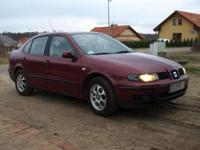 mam na sprzedaż lub na zamianę bardzo fajne autko jakim jest seat toledo 1,9 tdi 110 KM autko ma na wyposażeniu ABS, TCS, 4 x ES plus elektryczne składane lusterka, 4 poduszki powietrzne, climatronik sprawny, halogeny, aluminiowe felgi z oponami zimowymi,