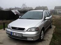 Opel Astra II 2.0 diesel model po Liftingu
kolor srebrny metalic
Sprowadzony Opłacony
Cechy zewnętrzne: alufelgi
Bezpieczeństwo: ABS, autoalarm, poduszki powietrzne, immobiliser
Komfort: el. szyby, el. lusterka, klimatyzacja, centralny zamek, wspomaganie