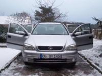 Opel Astra II 2.0 DTI 100 KM 2001 r
kolor srebrny metalic
Wyposażenie:
ABS, 4 poduszki powietrzne, immobiliser, klimatyzacja, centralny zamek, wspomaganie kierownicy, radio CD
Kraj pochodzenia : Niemcy
Auto przygotowane do rejestracji
Wymieniony olej ,