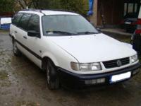 Volkswagen Passat 1.9 TDI   rok   produkcji 1996
klimatyzacja sprawna ,alu felgi ,nowe amortyzatory i sprężyny ,nowe tarcze hamulcowe ,klocki ,wymieniony pasek rozrządu,po wymianie oleju auto posiada również ABS