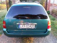 Mam do zaoferowania auto w bardzo dobrym stanie technicznym jak i wizualnym.
Wyposażenie: sprawny serwisowany w czerwcu 2012 klimatronic, 2xairbag, ABS, oryginalny radiomagnetofon, szyby przód elektryczne, szyby tył przyciemnione, centralny zamek na