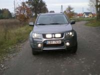 Sprzedam Suzuki Grant Vitara rok2006 benzyna 2l stan uzywalny bez wypadkowy przebieg 145 tys km cena 31000 zl bogata wersja