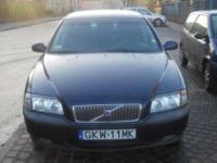 Sprzedam lub zamienię Volvo S80, D5, TDI, 163KM z 2003roku- sedan-limuzyna, granat metalik, przebieg 185 tys.km. Auto w Polsce od 11.2007roku- jestem pierwszą właścicielką auta w kraju. Volvo posiada bardzo bogate wyposażenie- ST,ES-4, EL-składane i