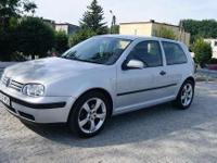 Sprzedam VW GOLF IV Z NAJLEPSZYM, DYNAMICZNYM I EKONOMICZNYM SILNIKIEM 1,9 TDI O MOCY 90 KM.LEGENDARNA JEDNOSTKA NAPĘDOWA ZNANA Z BEZAWARYJNOŚCI.Golf IV 1.9 TDI 90KMi ROCZNIK 1999 listopad.Wyposażenie-KLIMATYZACJA KLIMATRONIK sprawna 100%,Wspomaganie