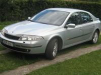 Witam. Mam do sprzedania auto Renault Laguna II DCI 120 KM z 2001r. Pojazd posiada bardzo bogate wyposażenie: ABS, czujnik deszczu, komputer, immobiliser, poduszki powietrzne, system nawigacji, wspomaganie kierownicy, czujnik parkowania, ksenony, el.