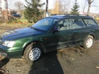 Do sprzedania SUBARU LEGACY 4X4, benzyna 2.0, kolor zielony-metalic, rok produkcji: 1999, przebieg: 235 tys.km
Dodatkowo komplet opon zimowych.
Stan bardzo dobry
Polecam!!!