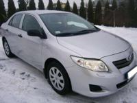 TOYOTA COROLLA 1.4 D4D 2008r.
AUTO ZAKUPIONE I SERWISOWANE W POLSKIM SALONIE. POSIADA KOMPLET DOKUMENTÓW - KSIĄŻKA SERISOWA PROWADZONA DO OSTATNIEJ CHWILI W ASO, OSTATNI PRZEGLĄD MIESIĄC TEMU WIĘC W AUTO JEST W 100% SPRAWNE. W ŚRODKU ZADBANY JAK NA