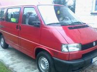 Mam do sprzedania vw t4 carawella z przebiegiem 216 tyś, na rozrządzie zrobione jest 16 tyś , po wymianie kompletnego sprzęgła , klocków hamulcowych , po remoncie zawieszenia,został wymieniony środkowy tłumnik, oleje,filtry,zrobiona kompletna konserwacja