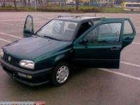 Witam, mam do zaoferowania VW Golf III 1.9 TDI o mocy 90KM. Auto posiada pełną elektrykę (elektryczne szyby, lusterka, klimatyzacja).
Autem jeżdżę od 2007 roku. Kupiłem w Niemczech od pierwszego właściciela (kompletna książka serwisowa) i użytkuję do