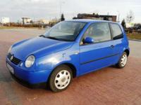 sprzedam
Volkswagen Lupo 1.0
rok prod 1998
przeglad 08.2013
wazne ubezpieczenie
dobry stan techniczny
prezentuje sie ladnie jak widac na zdjeciach
wnetrze nie zniszczone
w pelni sprawny
bardzo ekonomiczny
idealny na miasto
na maile i smsy nie odpowiadam