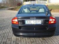 Sprzedam Volvo S80 2,4L diesel rok produkcji 2006, przebieg 125846, wszelkie info telefonicznie Wyposarzenie skórzana tapicerka, elektryczne szyby i lusterka, czujniki cofania, bixeony, skrzynia biegów automatyczna, podgrzewane fotele, dwustrefowa