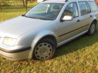 D A N E T E C H N I C Z N E :
Rok produkcji : 2003r. I-sza rej. 2004r.
Przebieg : 167.700 km.
Skrzynia biegów: automatyczna pięciobiegowa
Moc: 101 KM
Pojemność: 1.9 tdi
Rodzaj paliwa : olej napędowy
BADANIA TECHNICZNE WAŻNE DO WRZEŚNIA 2013roku !
W Y P O