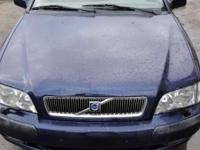 Posiadamy na sprzedaż wszystkie części do volvo s40 v40 1996 do 2004 wszystkie wersje silnikowe 1.6, 1.8 1.8 GDI 1.9TD 1.9DCI 1.9T4 oraz 2.0 I 2.0T, wersja przed jak i po lifcie. SPECJALIZACJA---części wyłącznie do VOLVO- maska zderzak lampa silnik