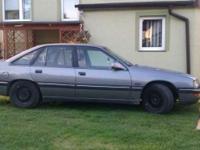 Opel Senator CD 3.0 (C30NE) 177KM automat.
Benzyna + LPG rok prod. 1989.
Wyposażenie:
- ABS
- alarm
- centralny zamek
- wspomaganie
- skrzynia biegów automatyczna z funkcją SPORT i ZIMA
- komputer pokładowy
- radio
- podgrzewane lusterka
- podgrzewane